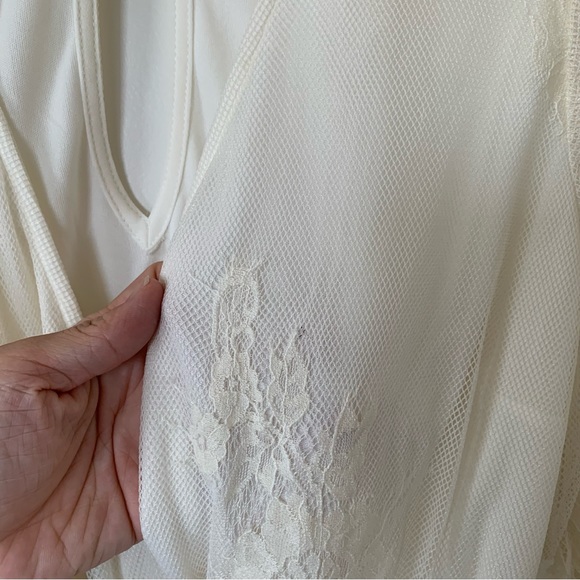 Show me your Mumu Lace Romper - Picture 12 of 12